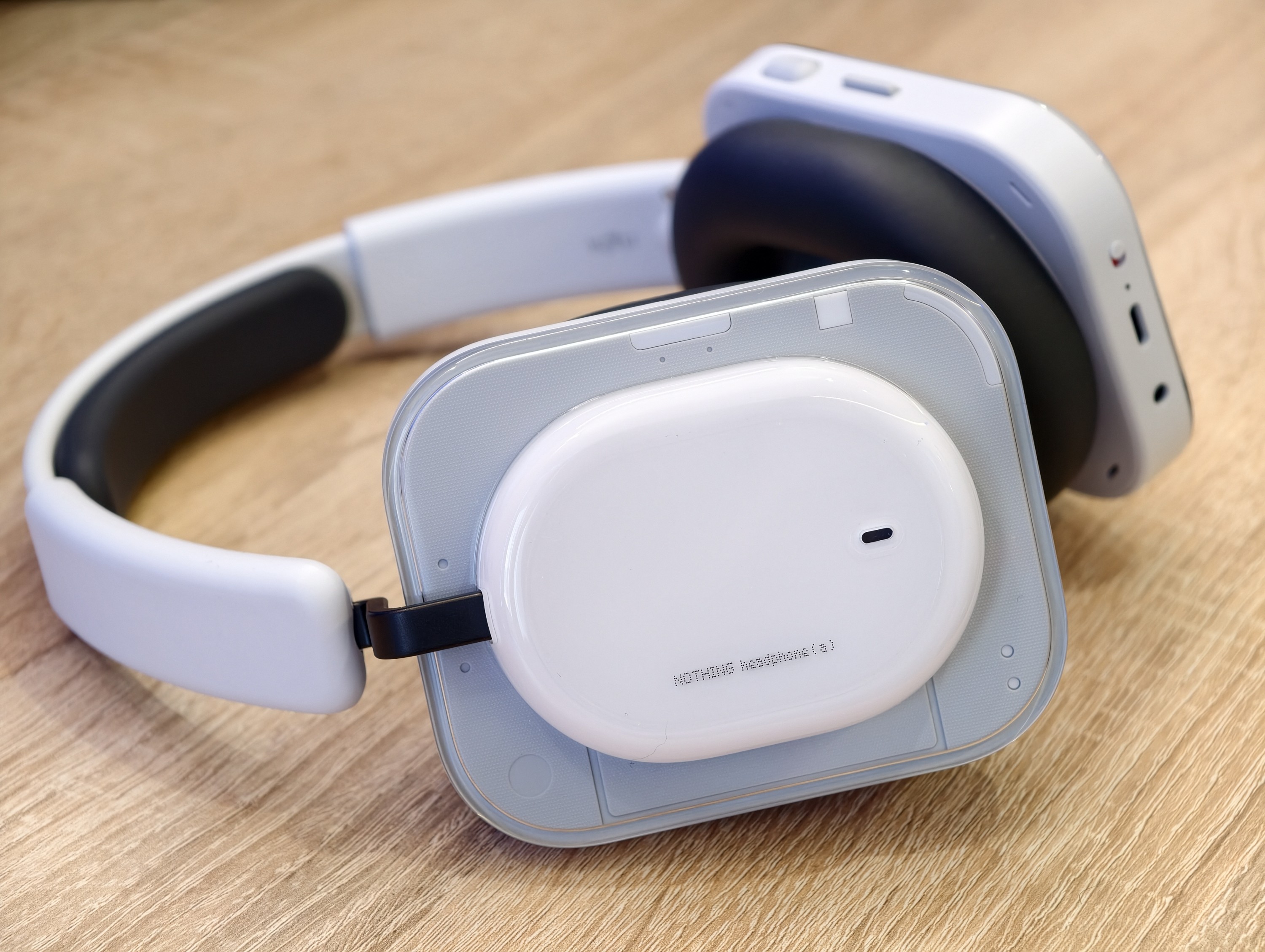 Nothing Headphone (a)