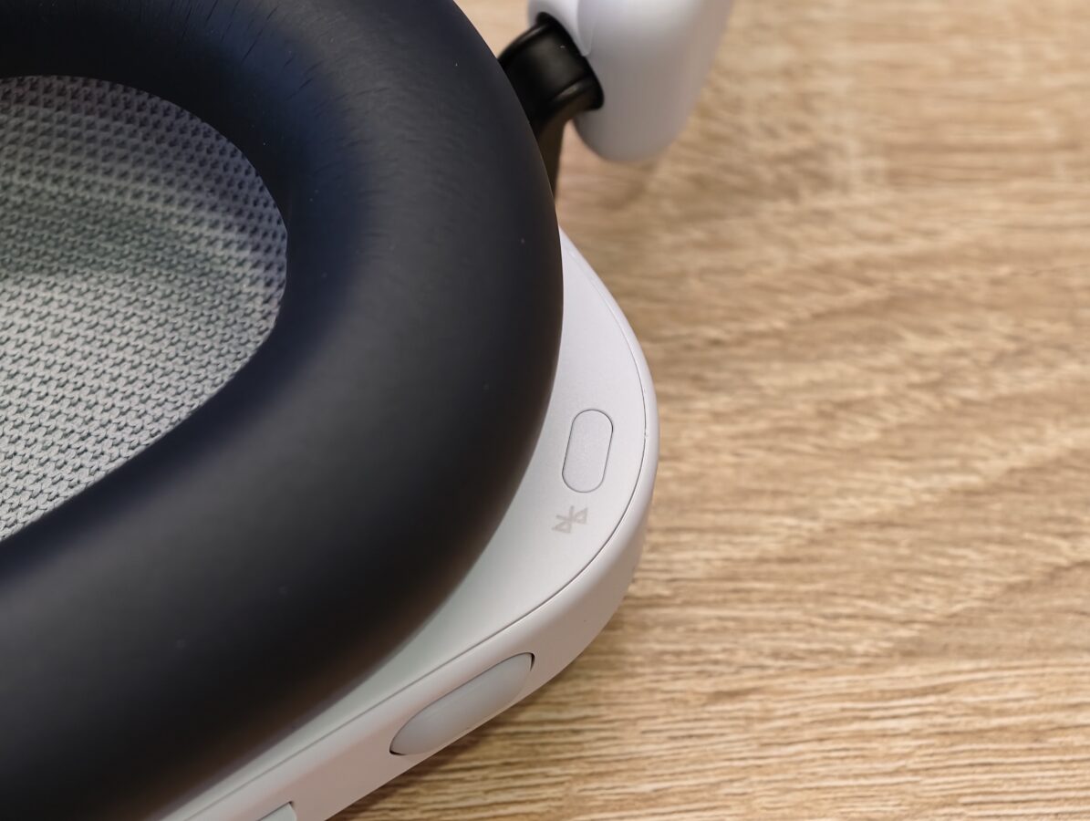 Nothing Headphone (a)