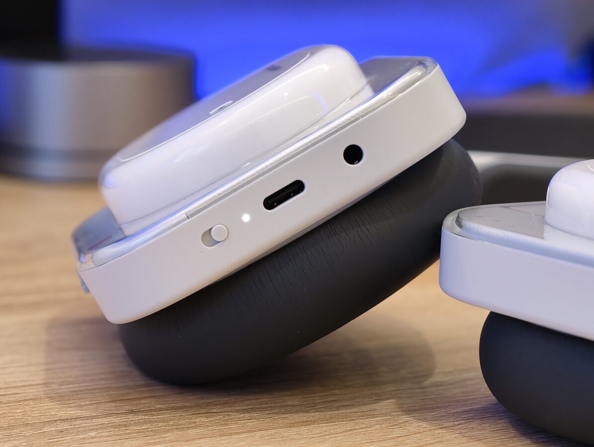 Nothing Headphone (a)