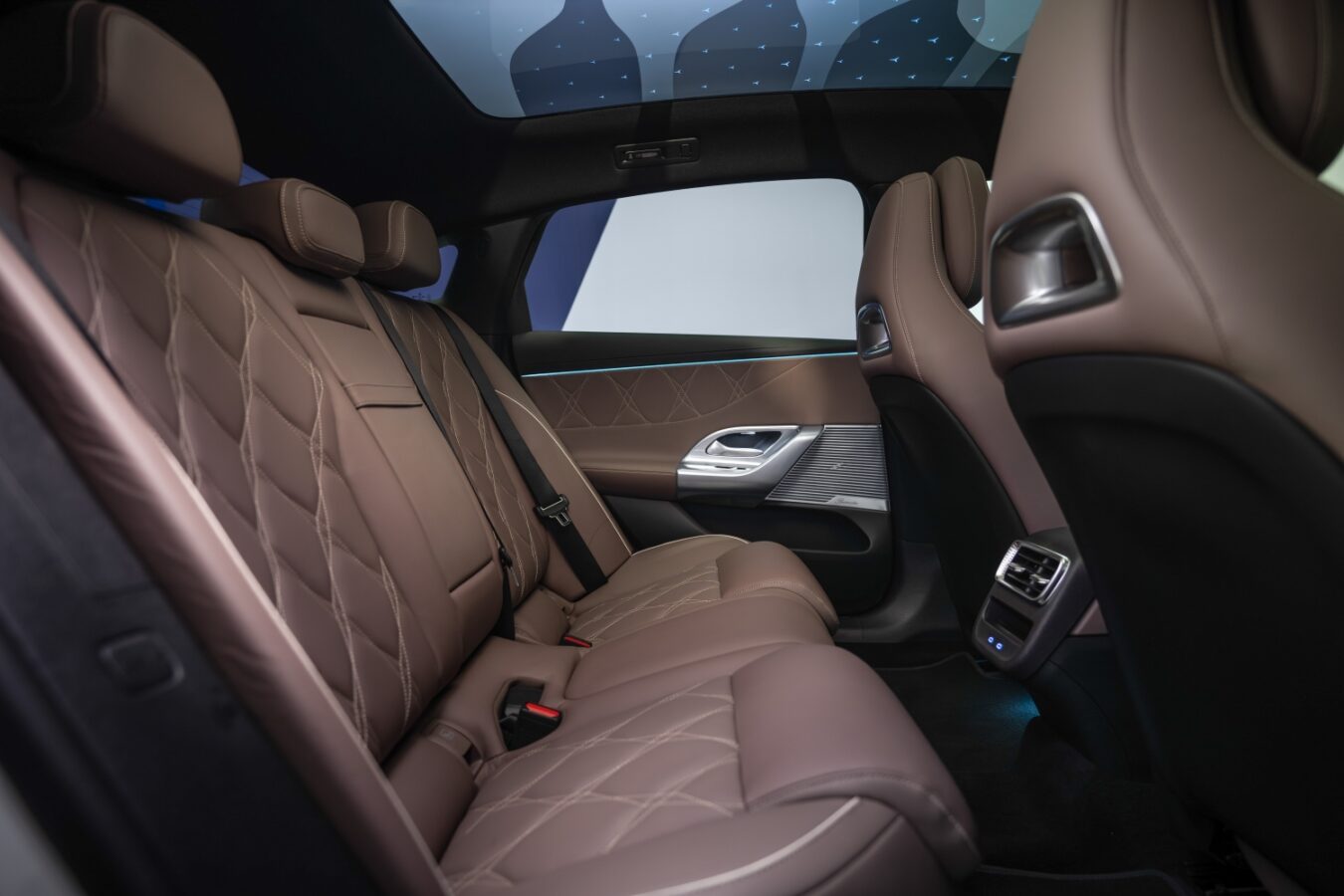 Nowy elektryczny Mercedes klasy C