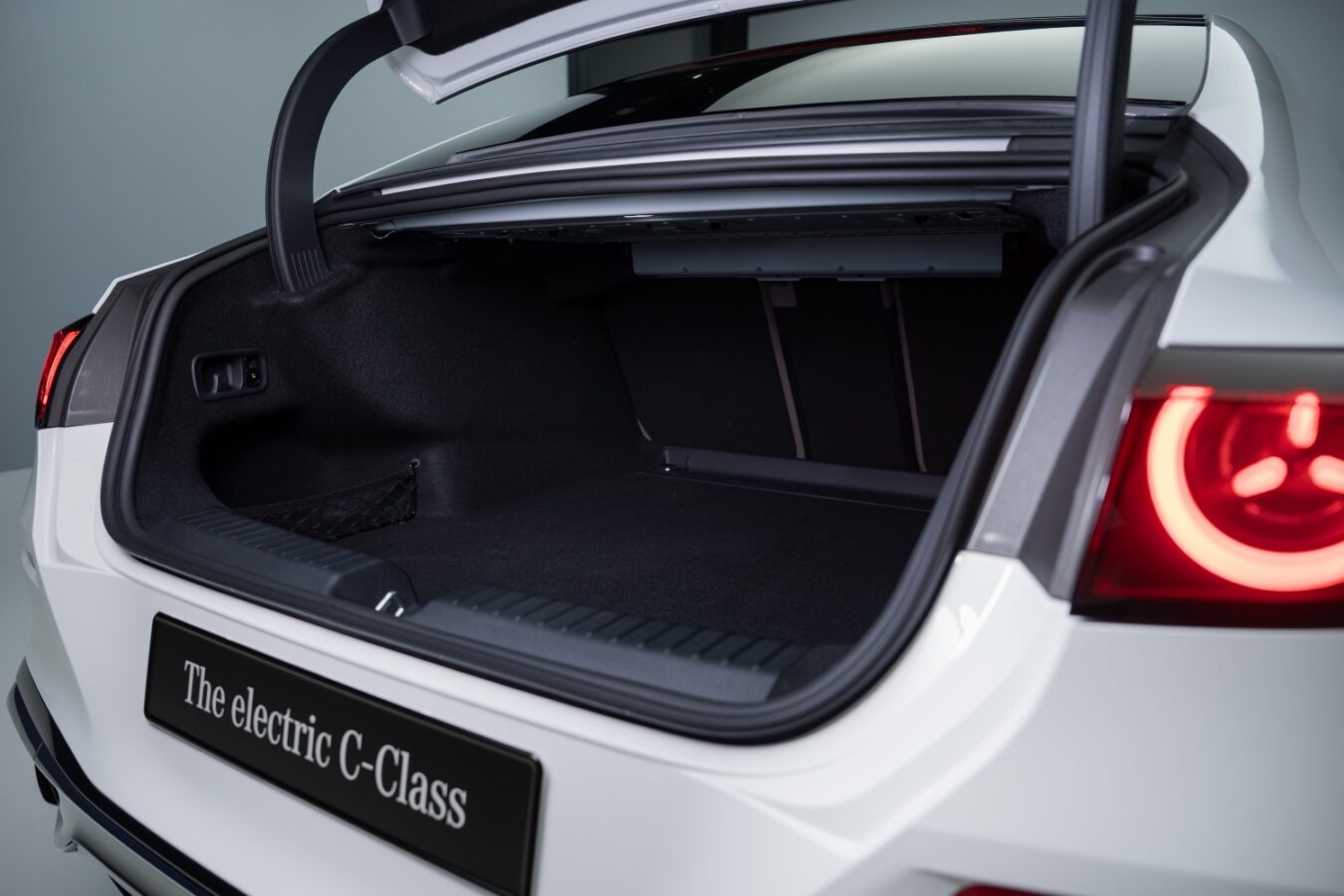 Nowy elektryczny Mercedes klasy C