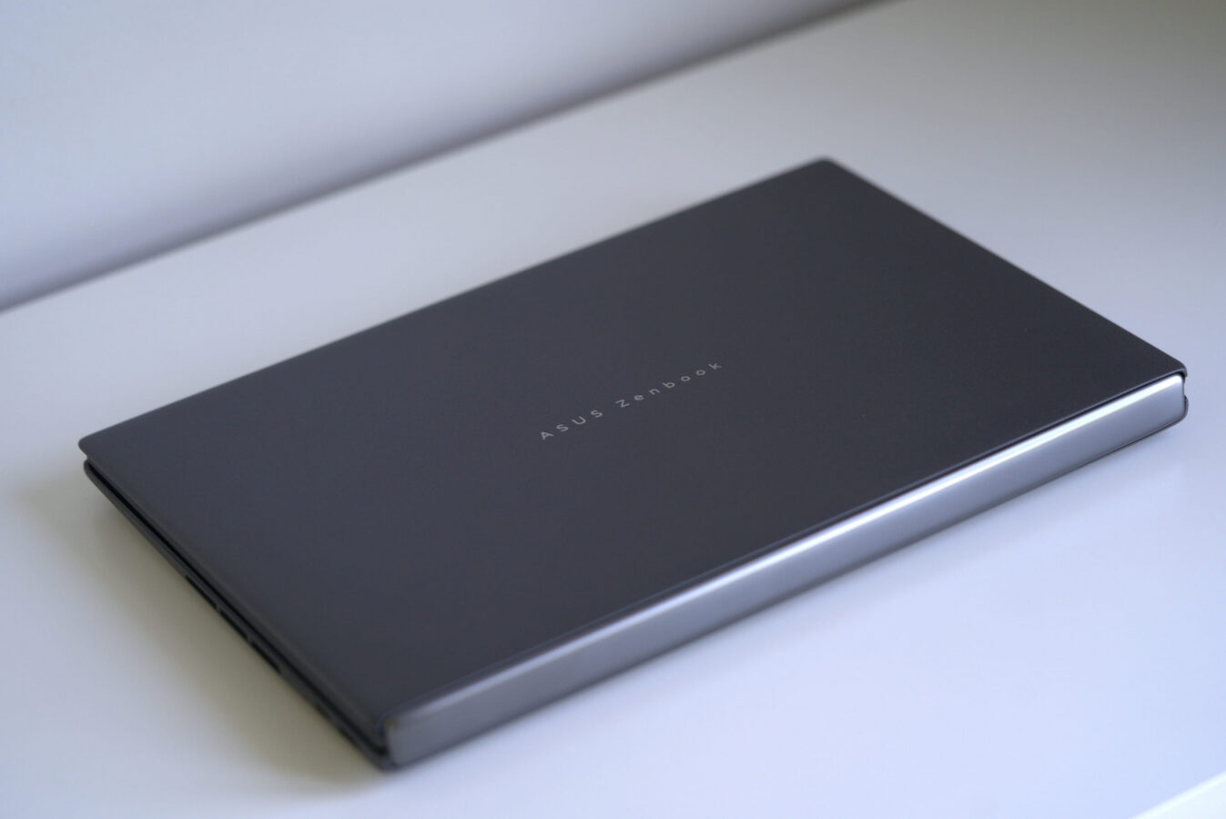 Asus Zenbook Duo 2026 UX8407AA