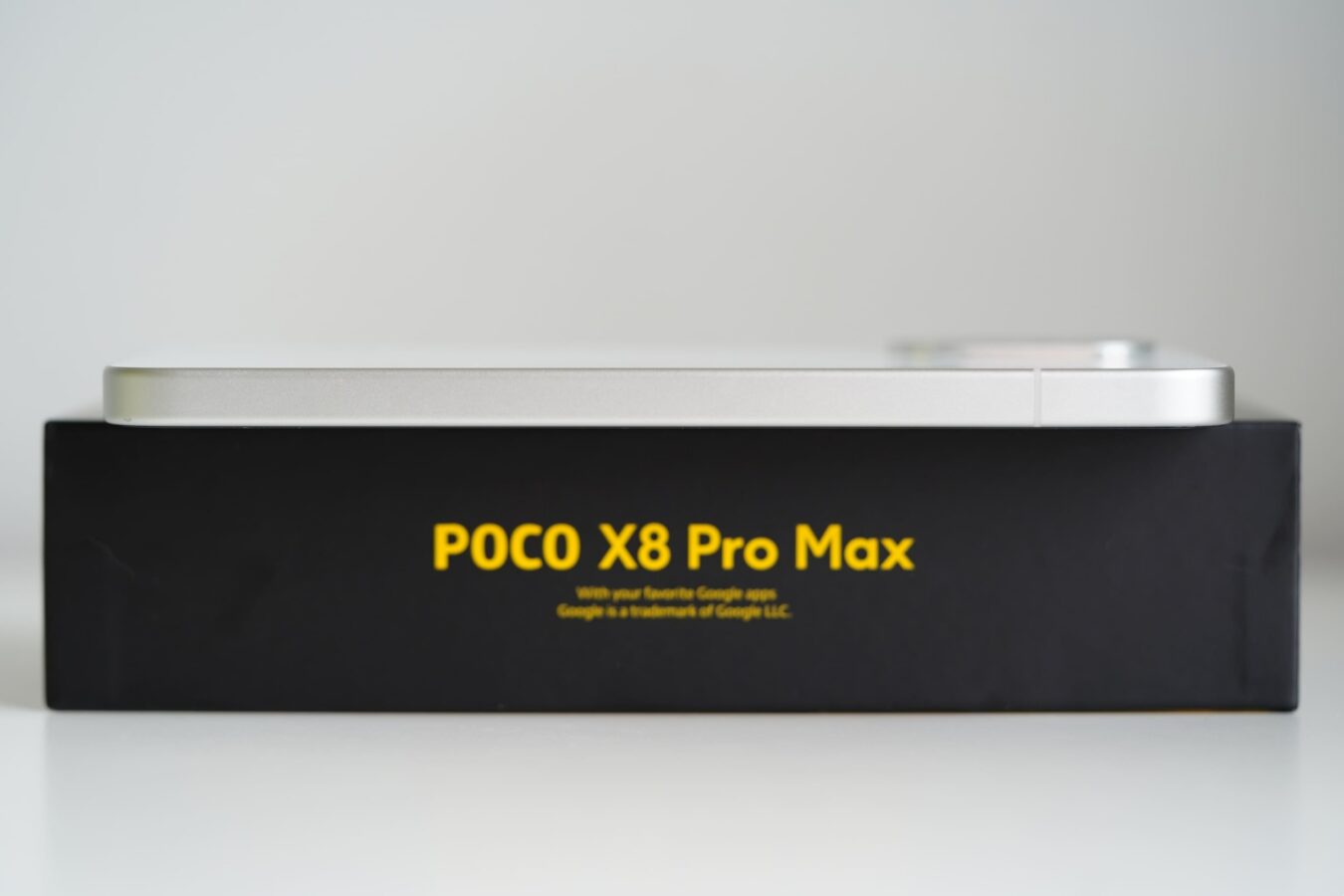 Poco X8 Pro Max