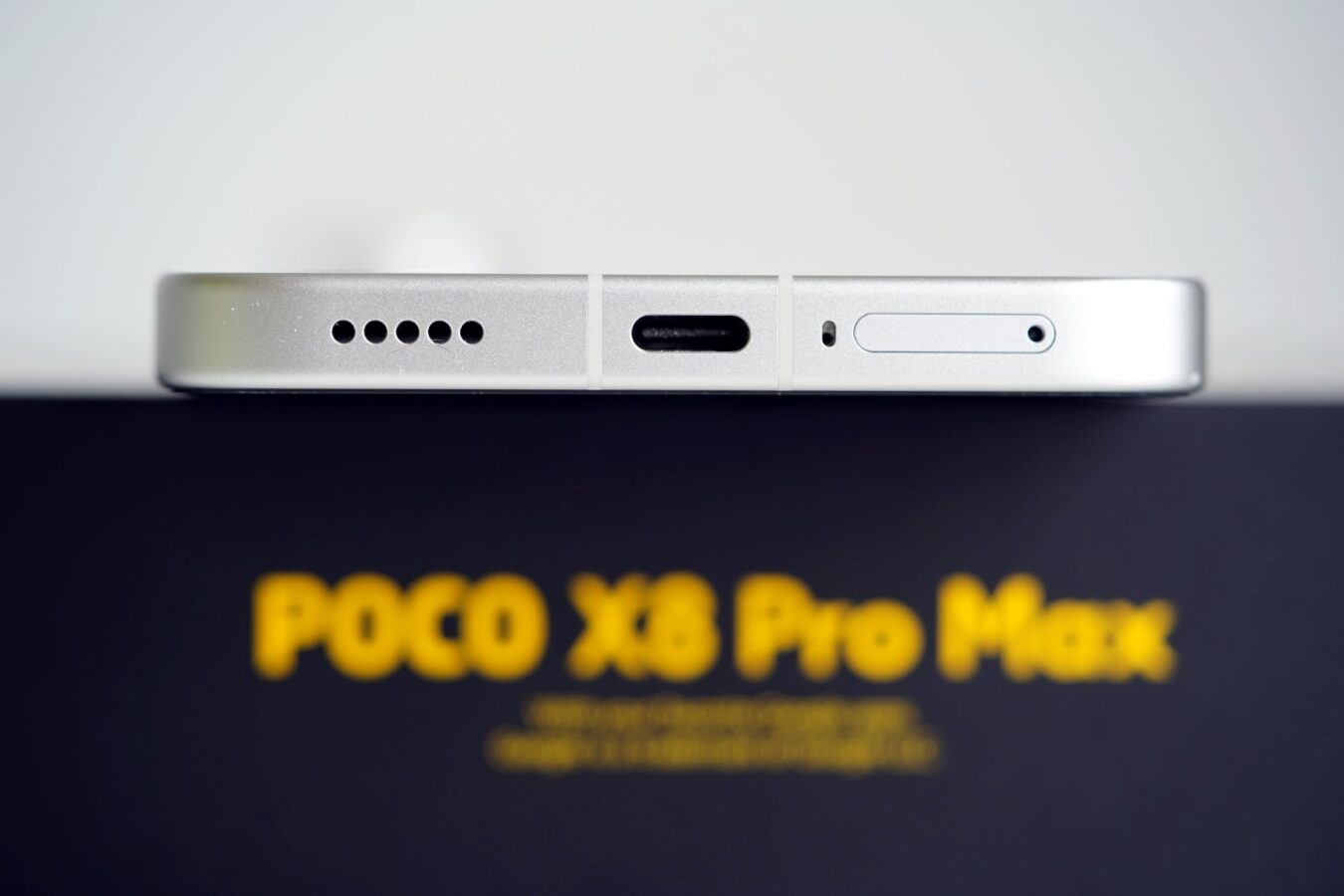 Poco X8 Pro Max