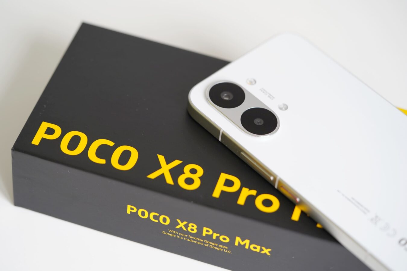 Poco X8 Pro Max