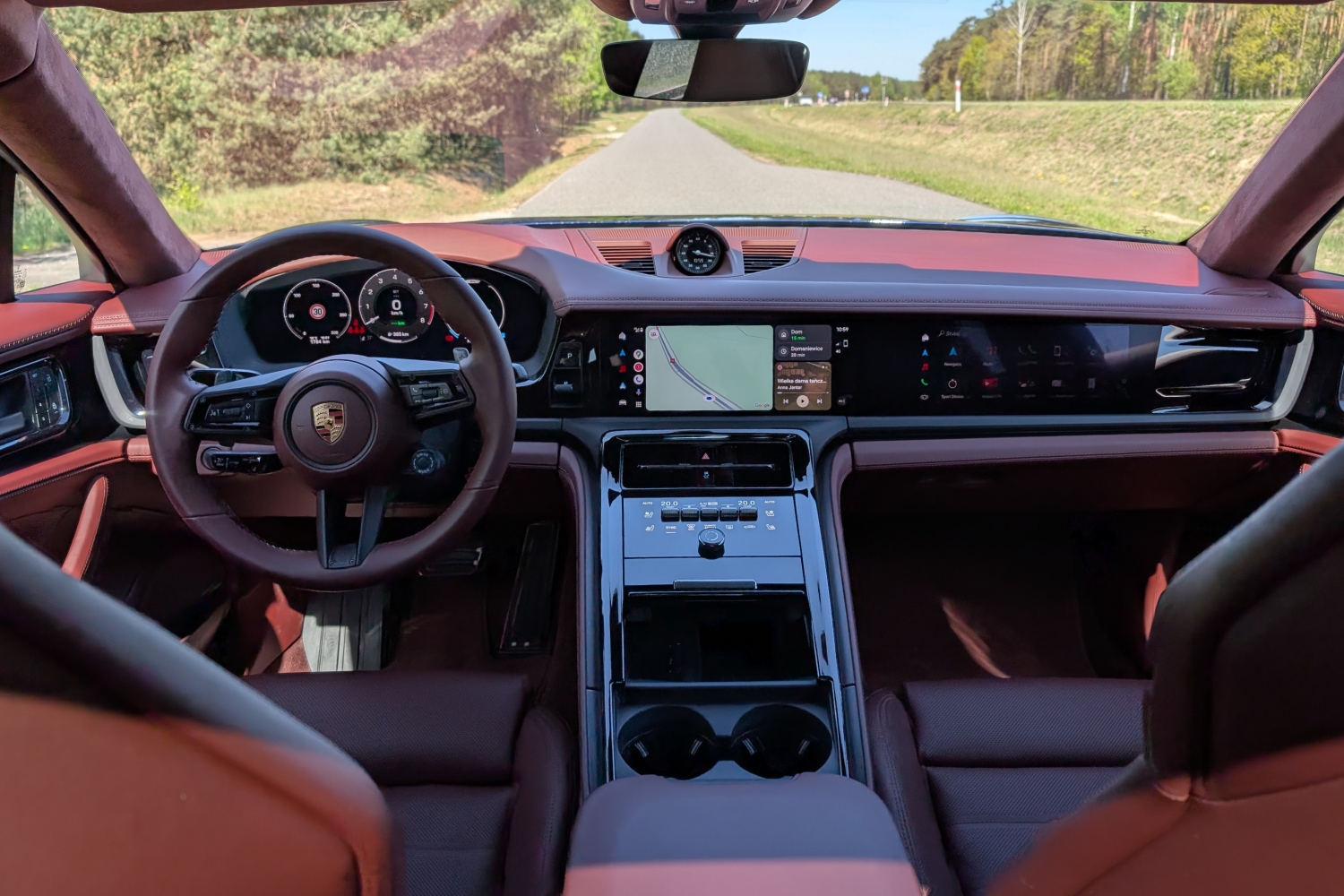 Porsche Panamera PHEV