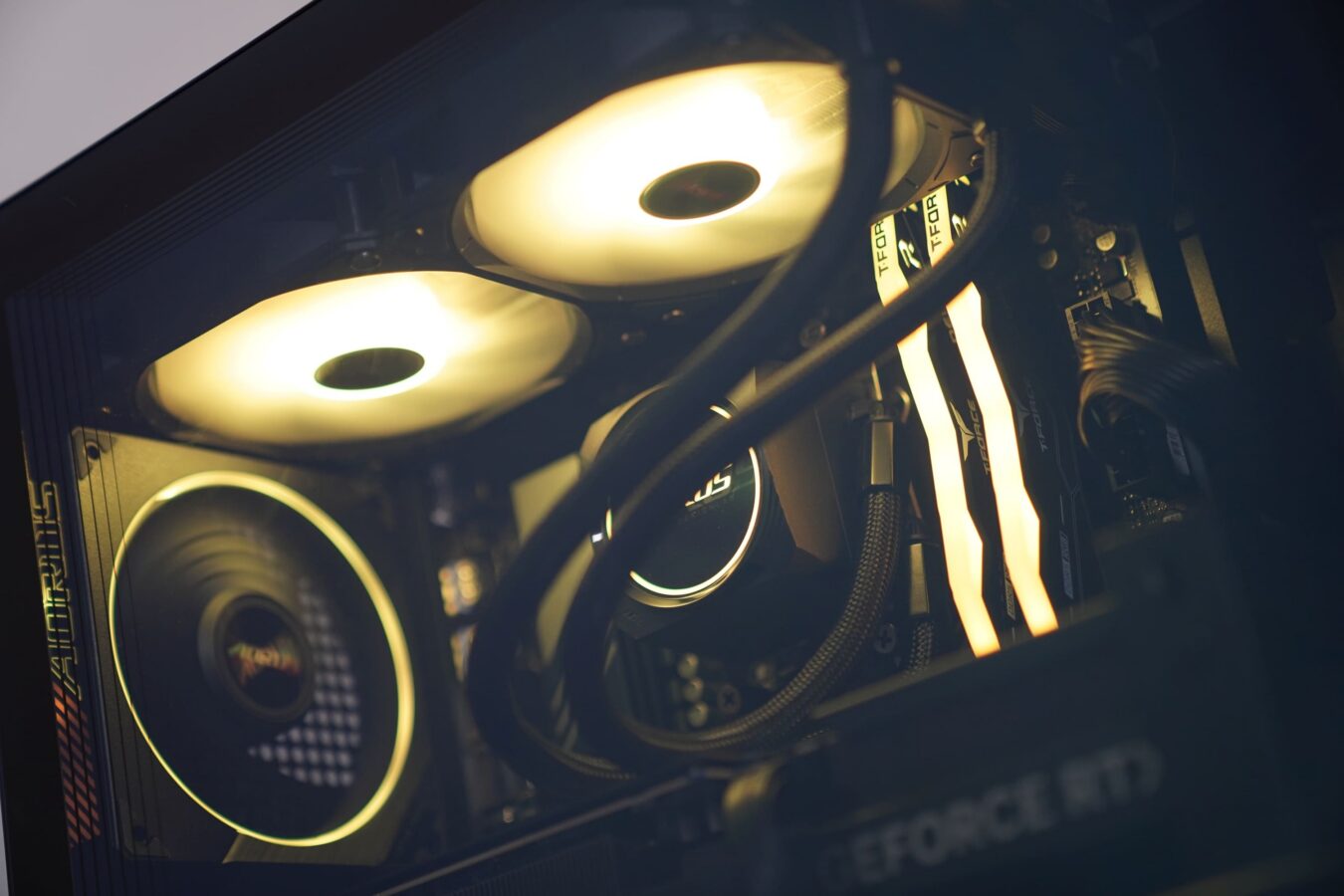 Gigabyte AORUS PRIME 5