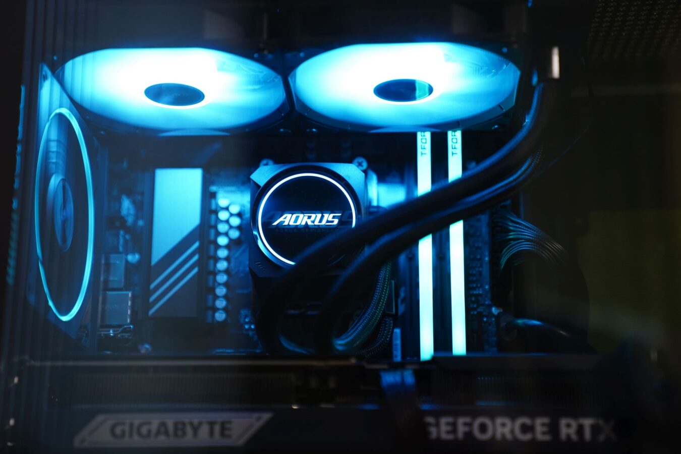 Gigabyte AORUS PRIME 5