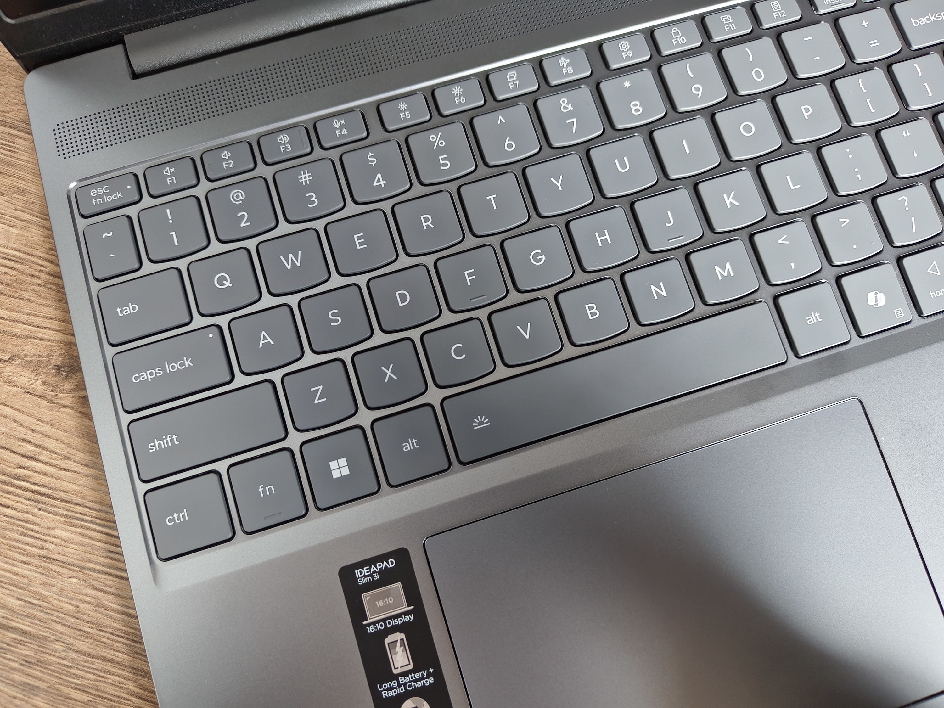 Lenovo IdeaPad Slim 3