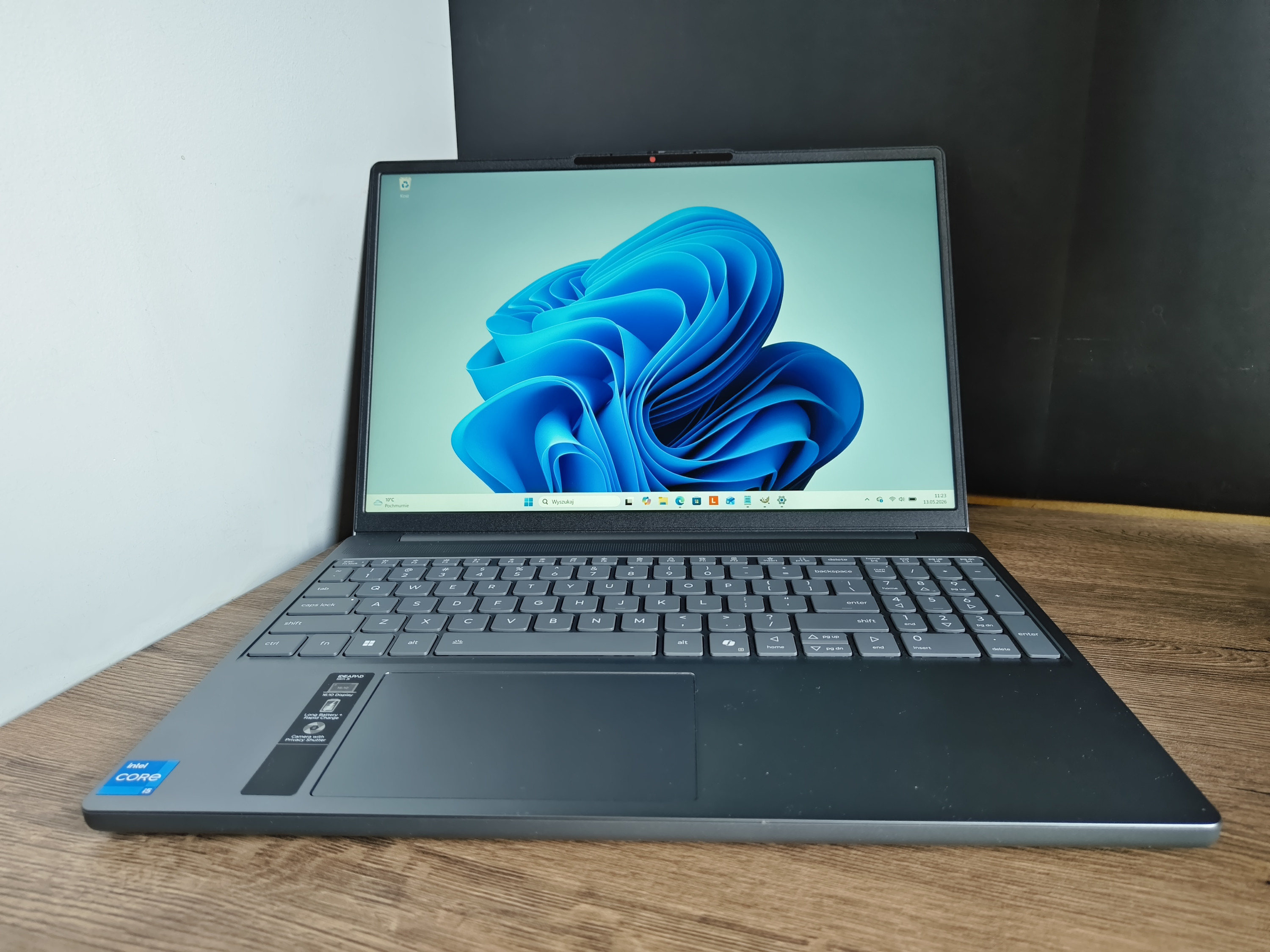 Lenovo IdeaPad Slim 3