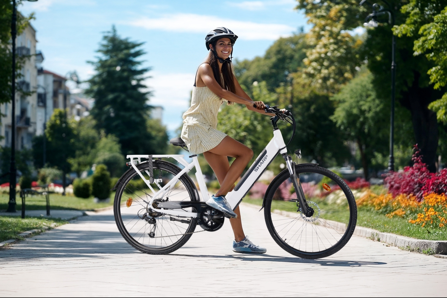 Sharp rower elektryczny na sezon 2026