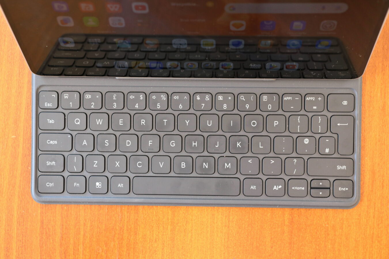 tablet Honor MagicPad 4