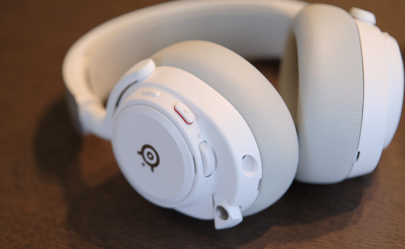 Recenzja słuchawek SteelSeries Arctis Nova Pro Omni Tabletowo