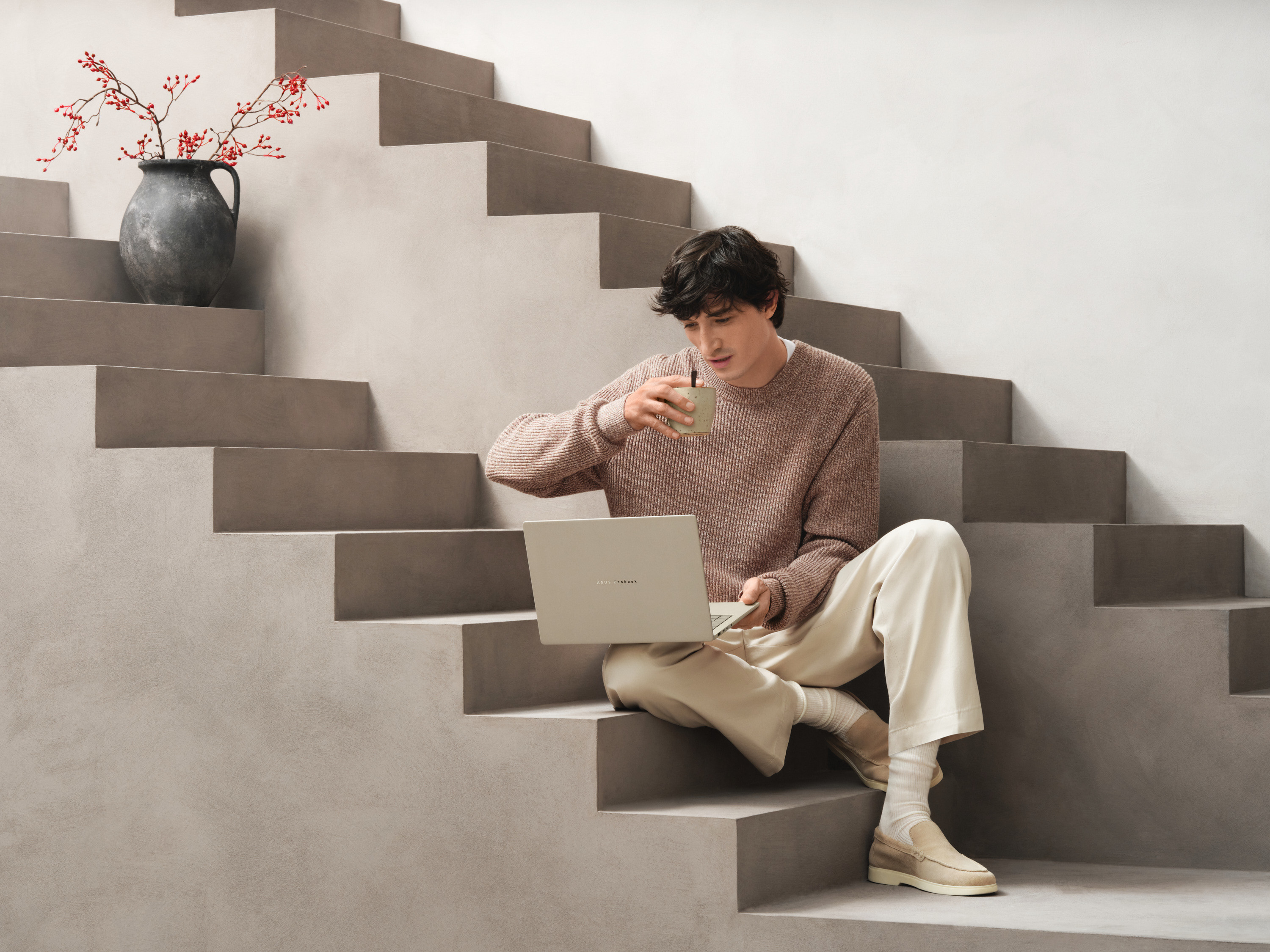 ASUS Zenbook A14