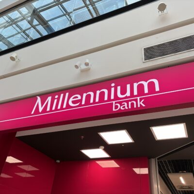 bank millennium logo źródło tabletowo.pl