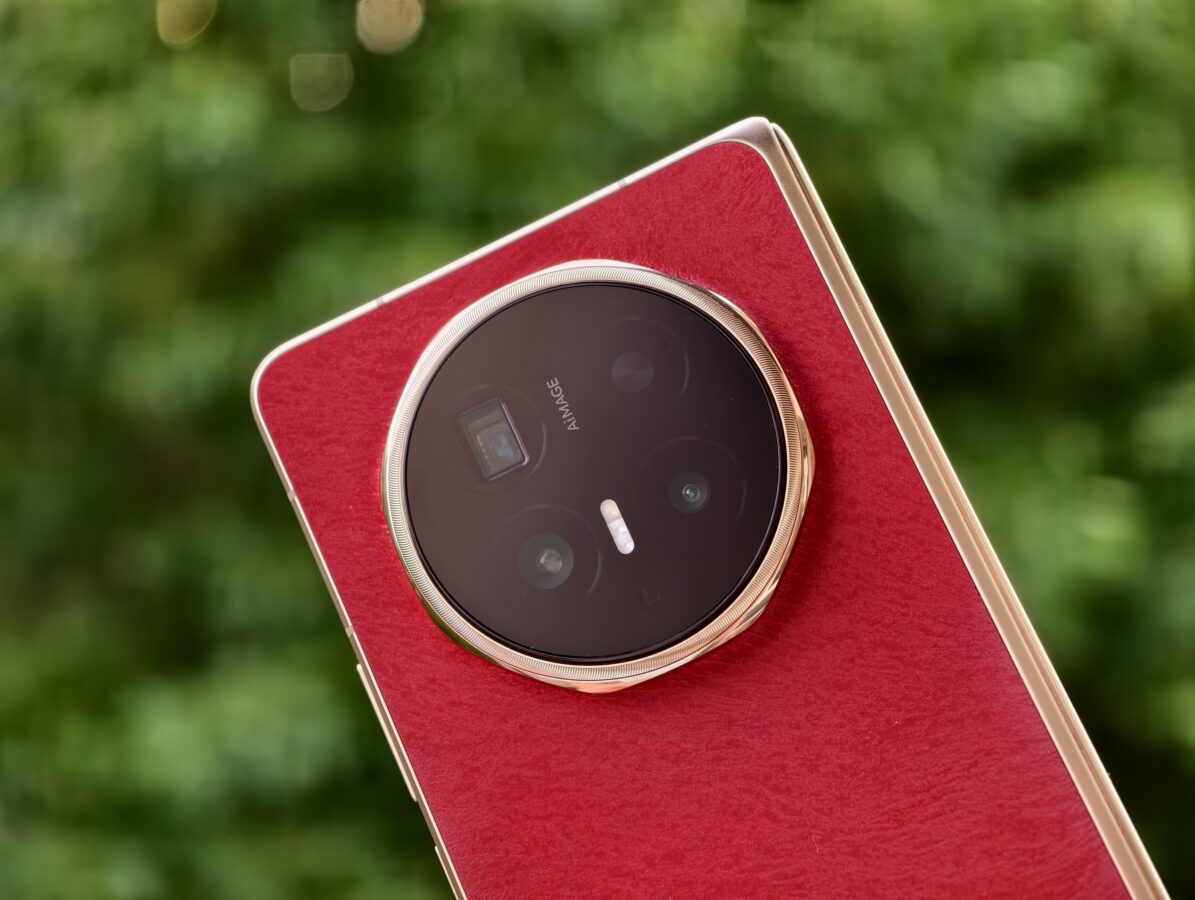 Honor Magic V6
