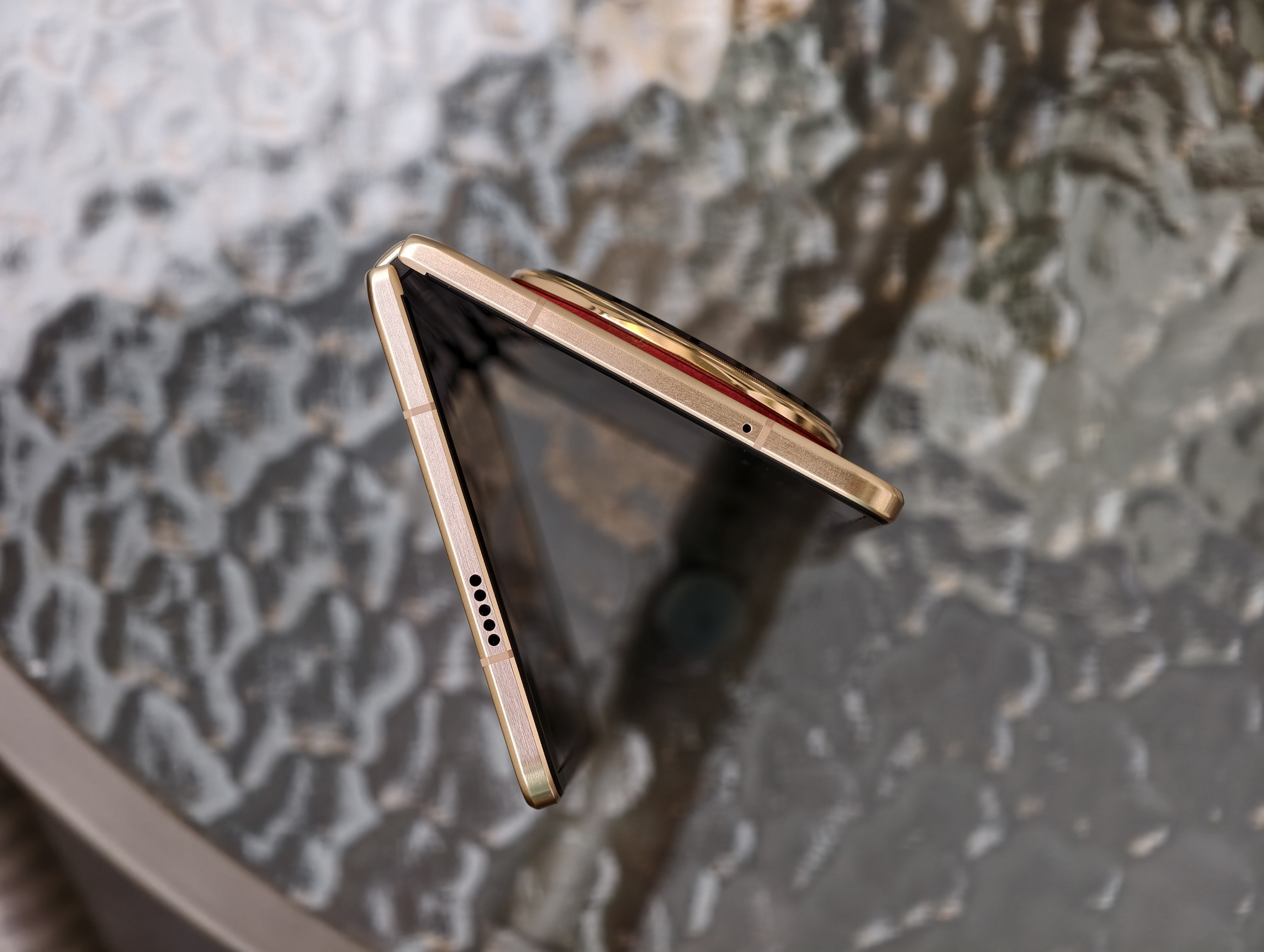 Honor Magic V6