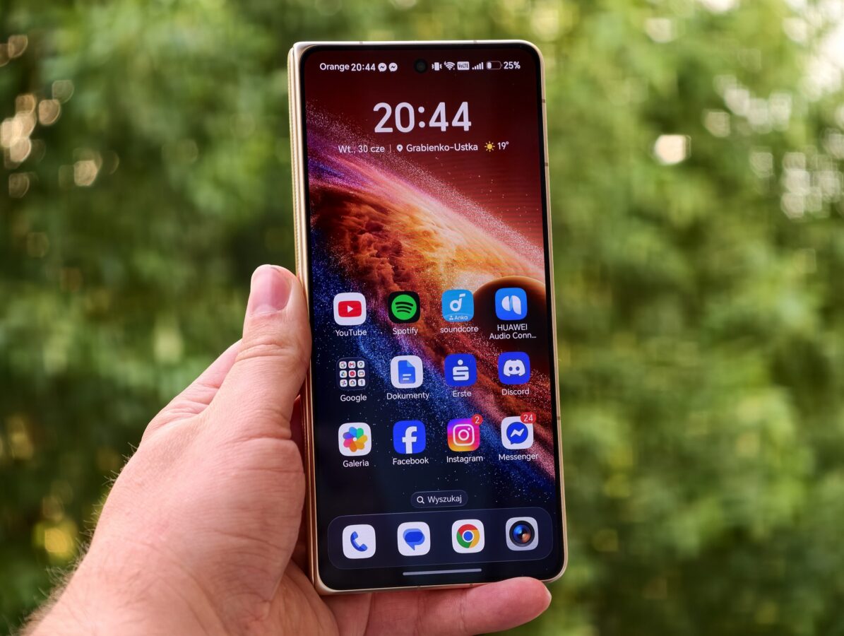 Honor Magic V6