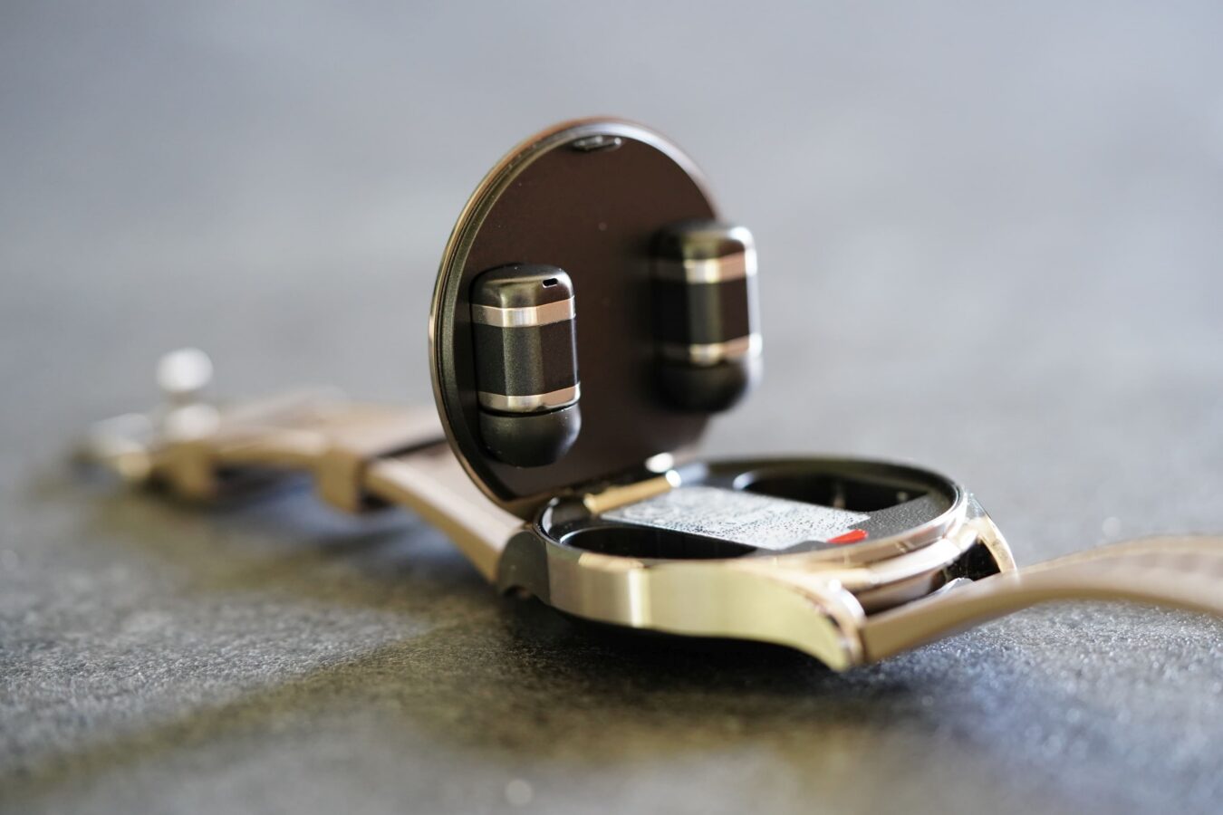Huawei Watch Buds 2: słuchawki ukryte w zegarku – czy to ma sens w 2025 roku?