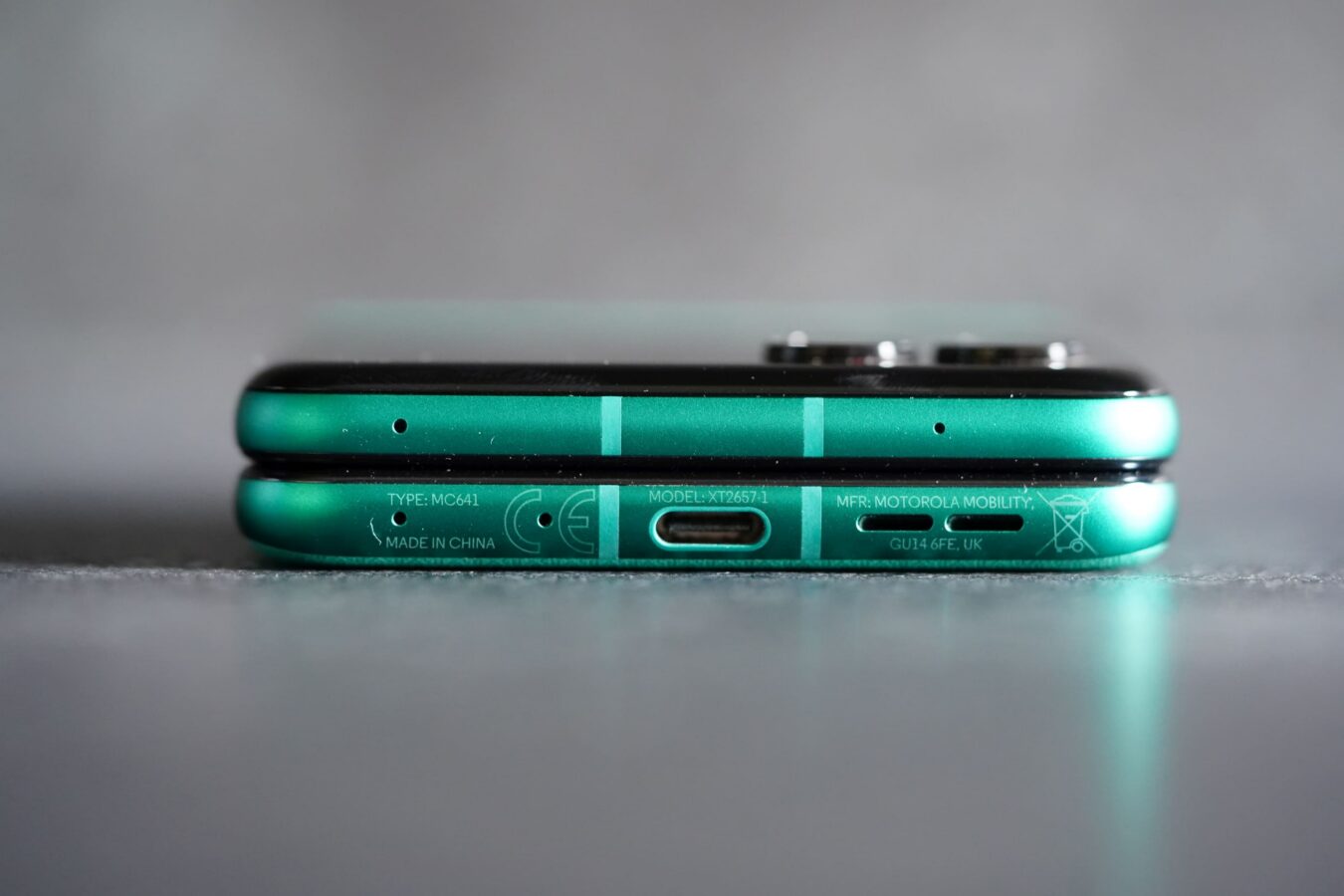 recenzja moto razr 70