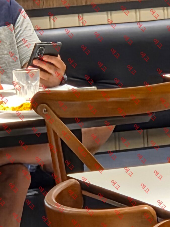 składany smartfon Samsung Galaxy Z Fold 8 na żywo przed premierą