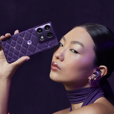 smartfon motorola signature swarovski smartphone