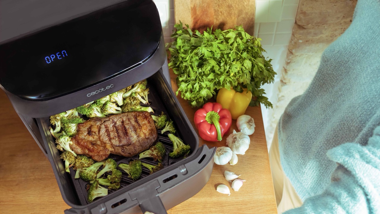 Airfryer Cecofry FoodCourt 11000 Connected (11 l), frytkownica beztłuszczowa