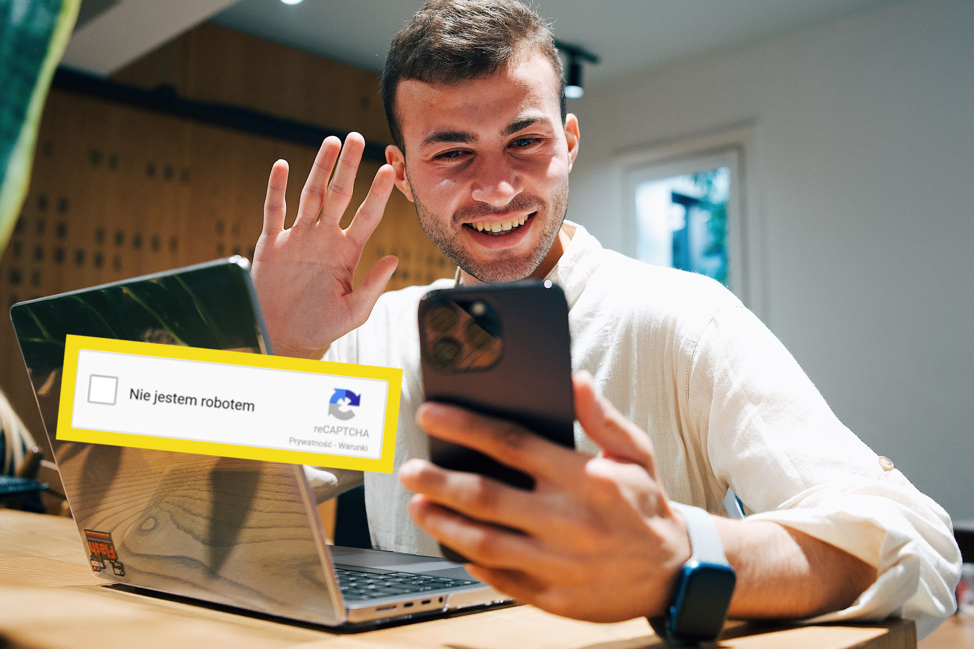 reCAPTCHA z kamerą smartfona