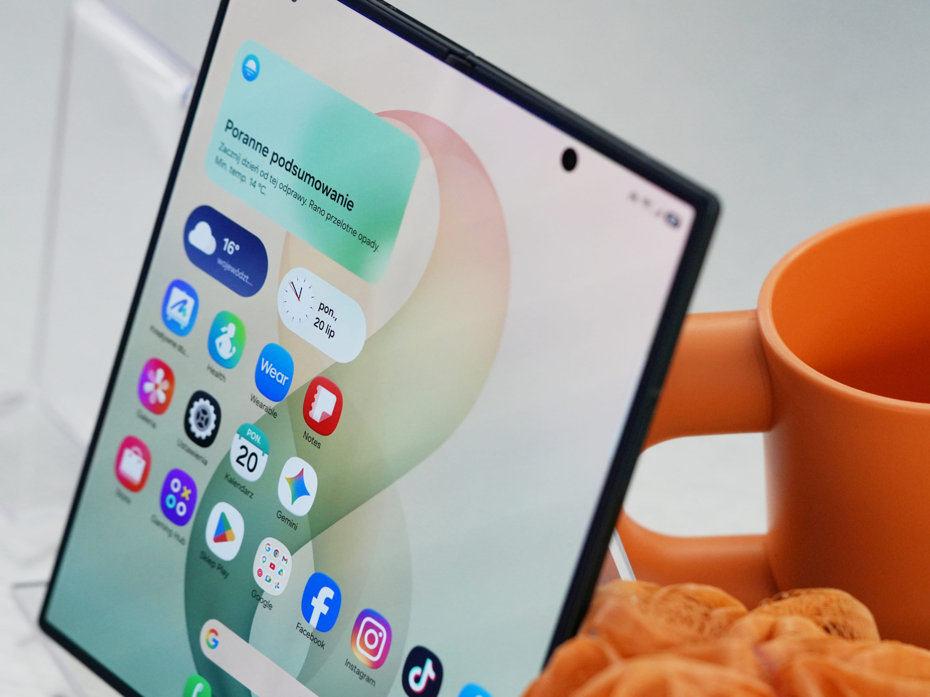 Samsung Galaxy Z Fold 8 set to rival Apple's first foldable iPhone Ultra