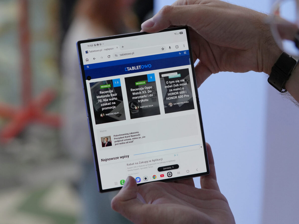 Samsung Galaxy Z Fold 8