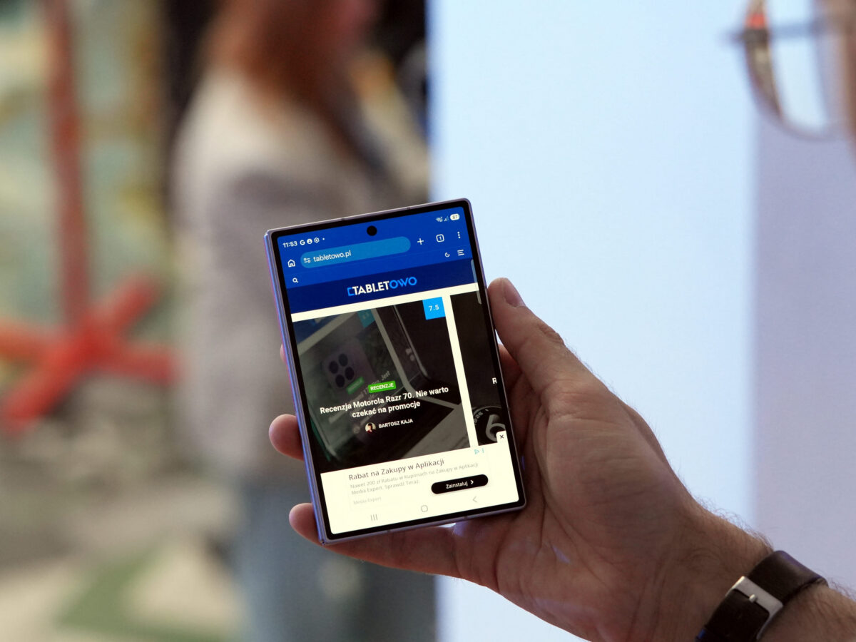 Samsung Galaxy Z Fold 8
