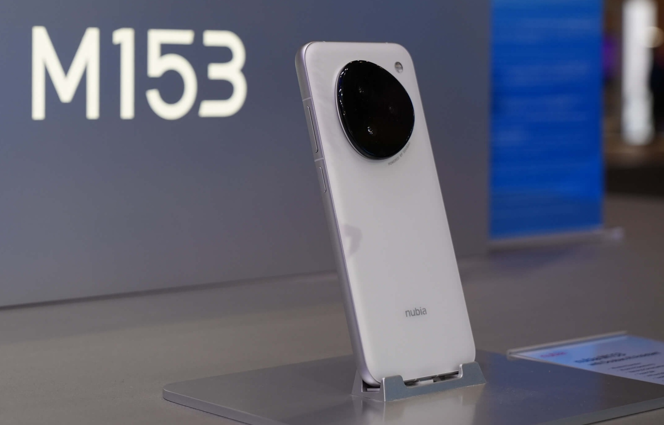 smartfon nubia m153 smartphone