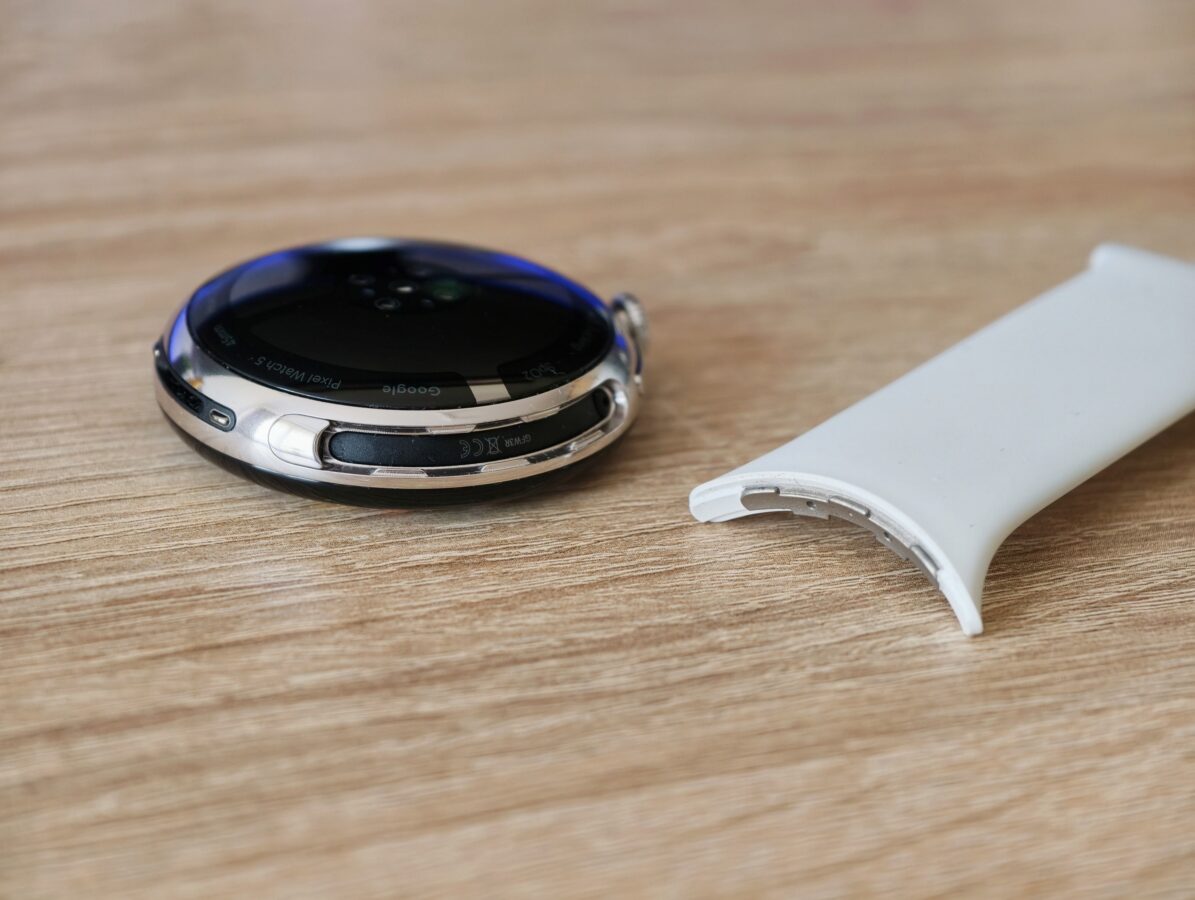 Google Pixel Watch 5