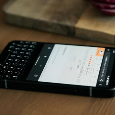 Minimal Phone 2