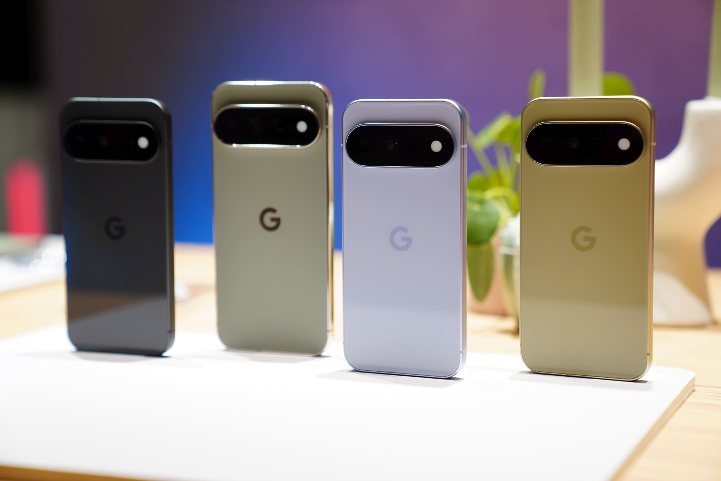 Pixel 11 i Pixel 11 Pro