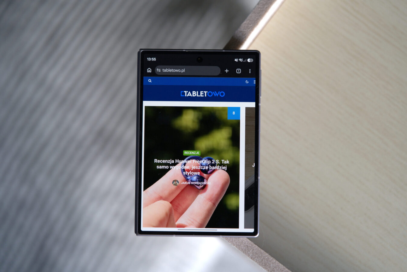 Samsung Galaxy Z Fold 8