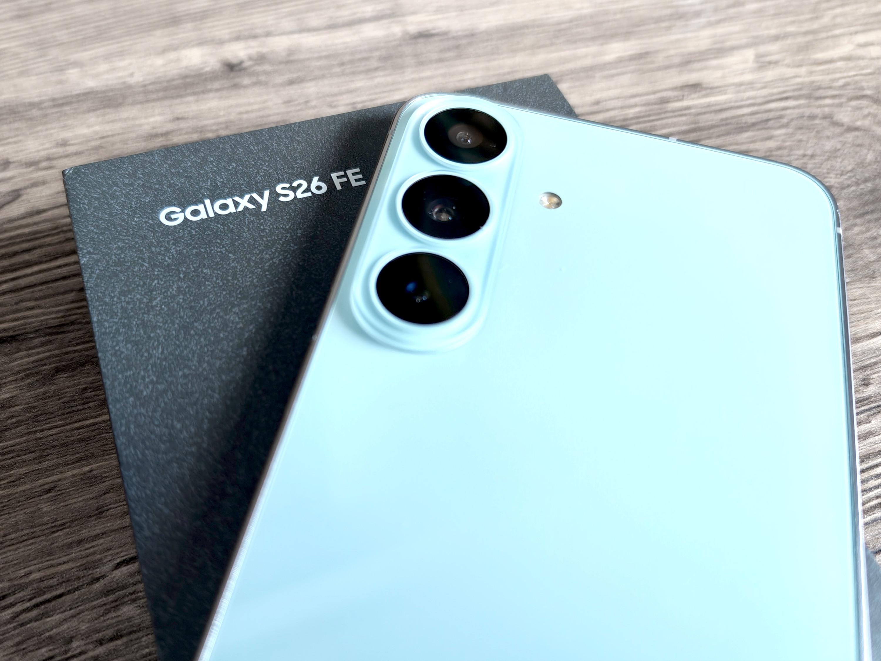 Samsung Galaxy S26 FE