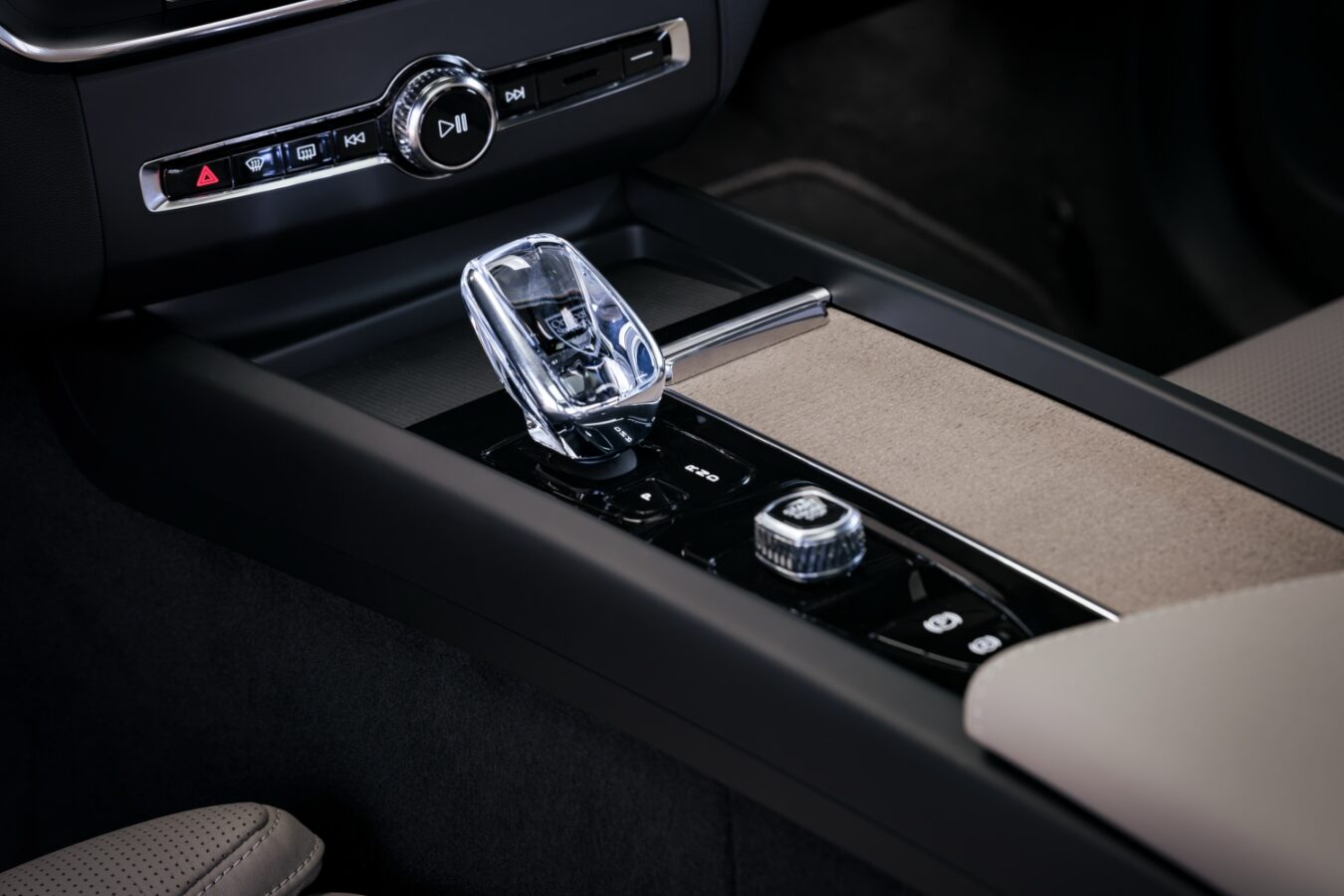 Volvo XC60 2027