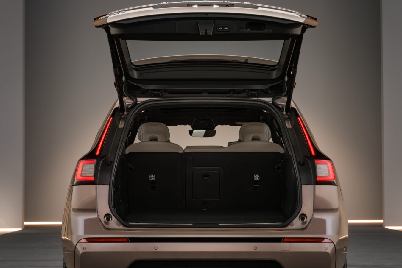 Volvo XC60 2027