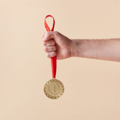 zwycięzca winner medal za pierwsze miejsce