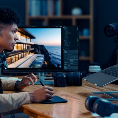 MSI Prestige N16 Flip AI+
