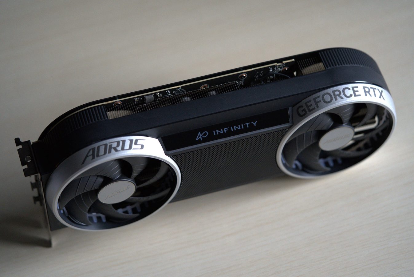 Gigabyte GeForce RTX 5070 AORUS INFINITY 12G