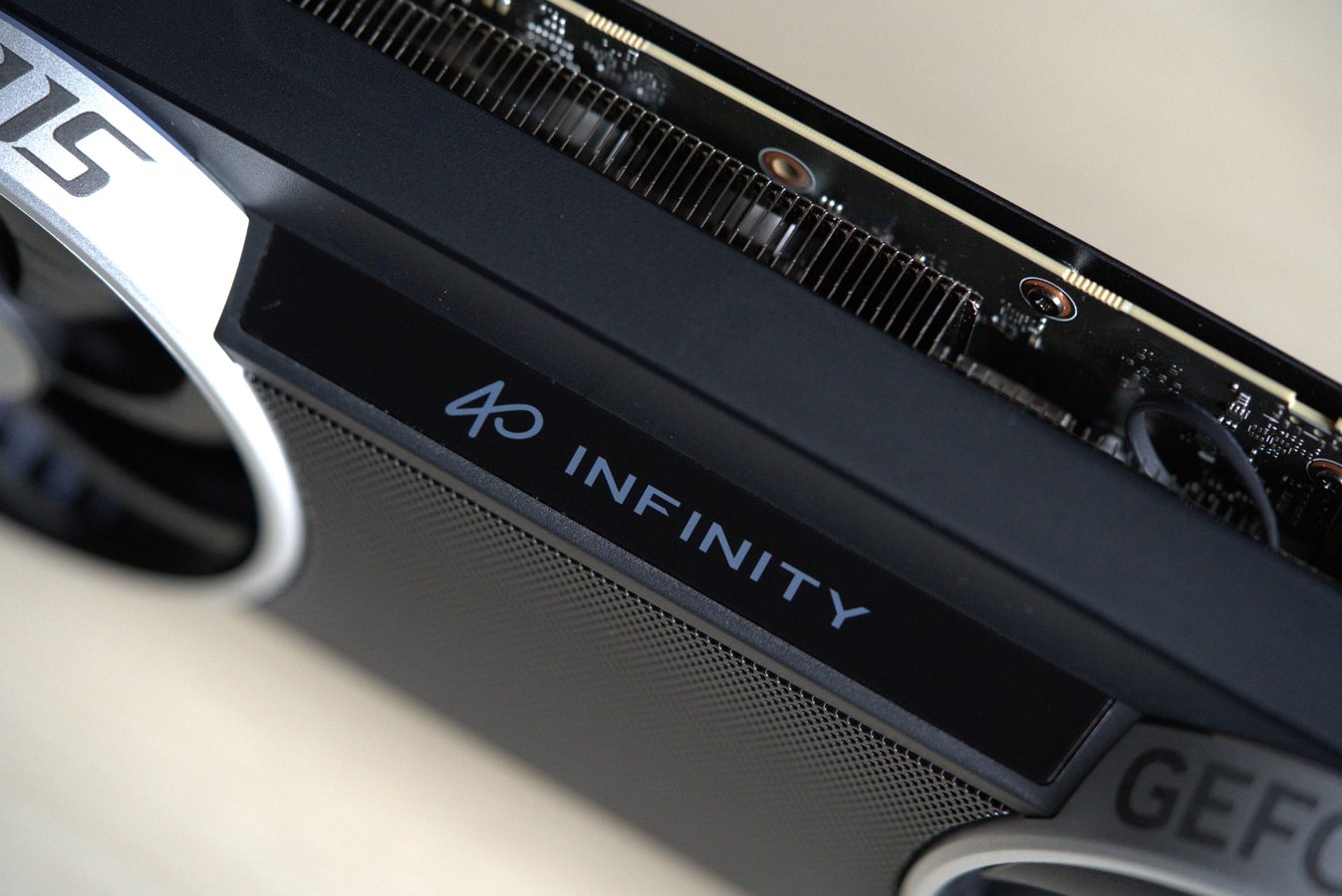 Gigabyte GeForce RTX 5070 AORUS INFINITY 12G