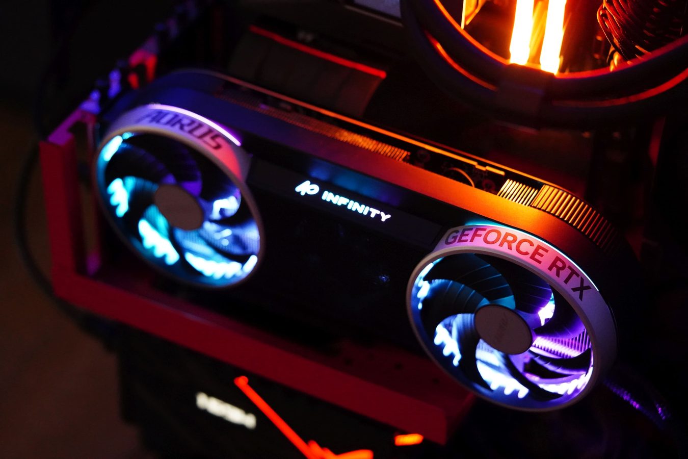 Gigabyte GeForce RTX 5070 AORUS INFINITY 12G