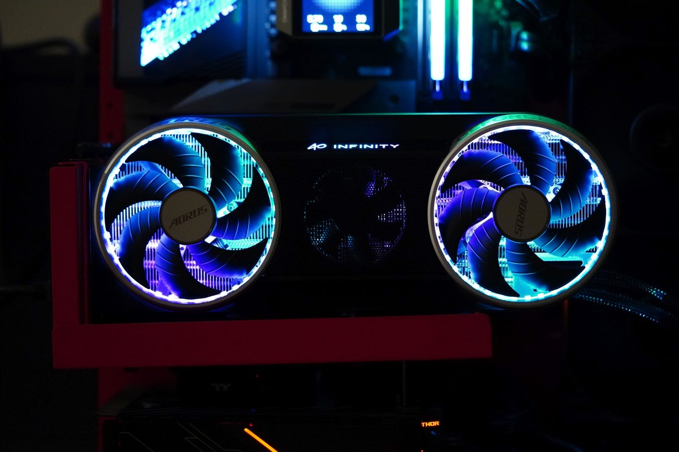 Gigabyte GeForce RTX 5070 AORUS INFINITY 12G