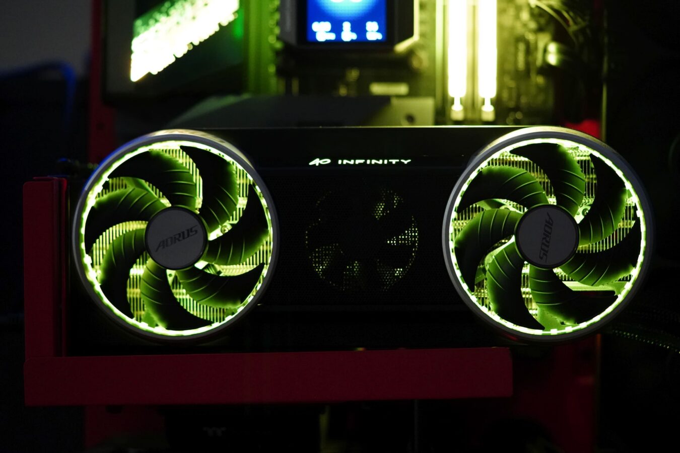 Gigabyte GeForce RTX 5070 AORUS INFINITY 12G