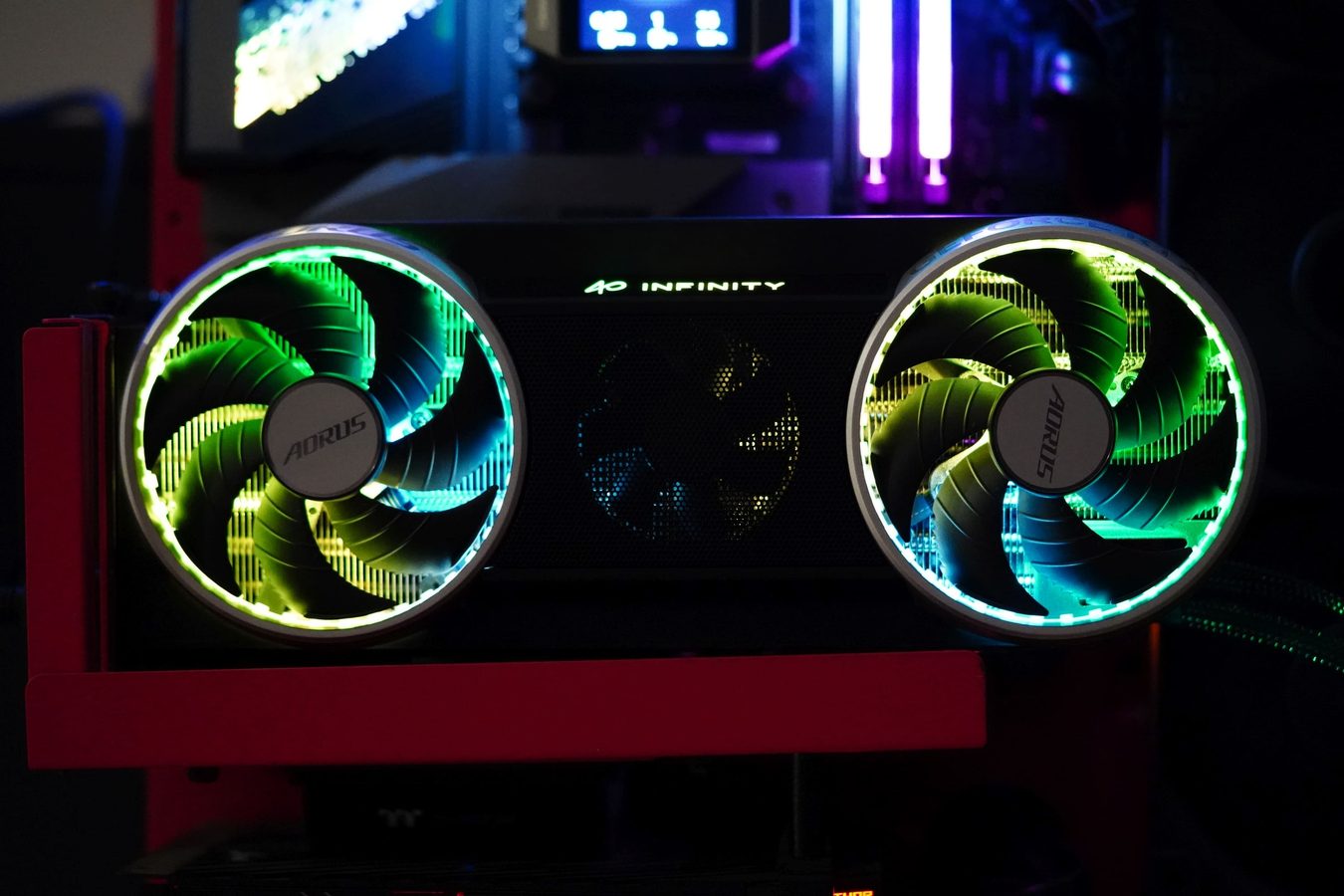 Gigabyte GeForce RTX 5070 AORUS INFINITY 12G