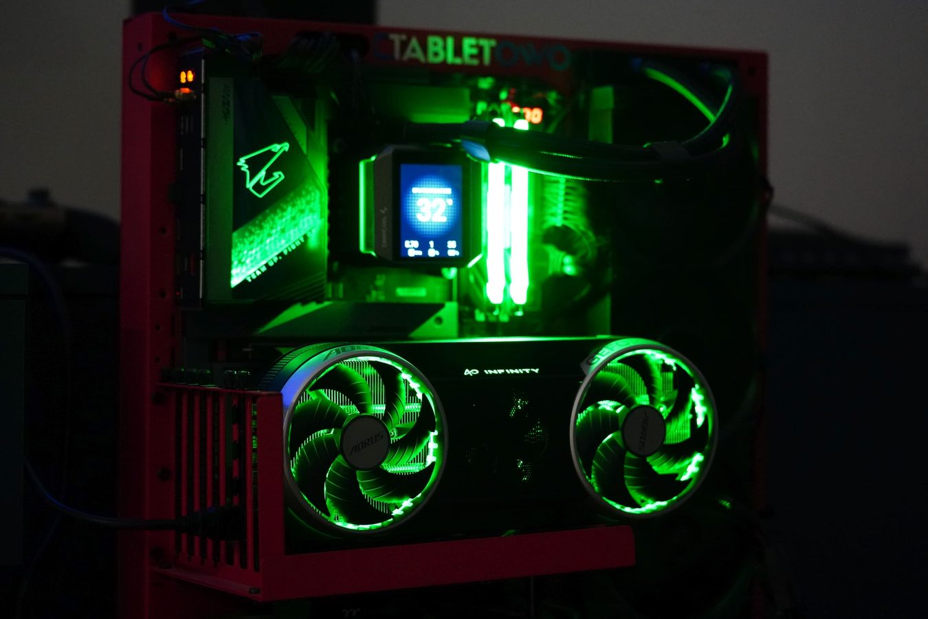 Gigabyte GeForce RTX 5070 AORUS INFINITY 12G
