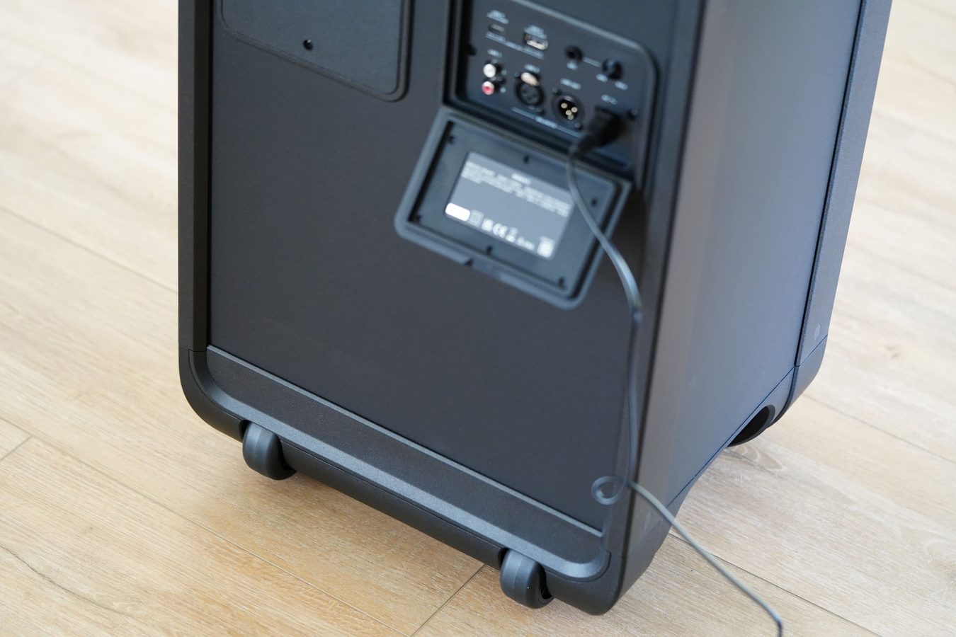 Sony ULT Tower 7